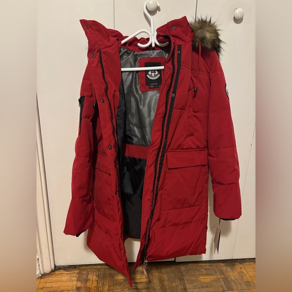 Arctic Expedition Winter Jacket - Picture 2 of 8